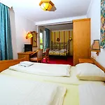 酒店 Haus Am Walde 3*